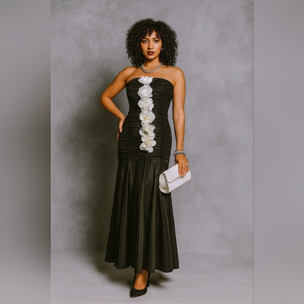 Long black Ruched evening Dress. Adorned With White Roses. Size 8